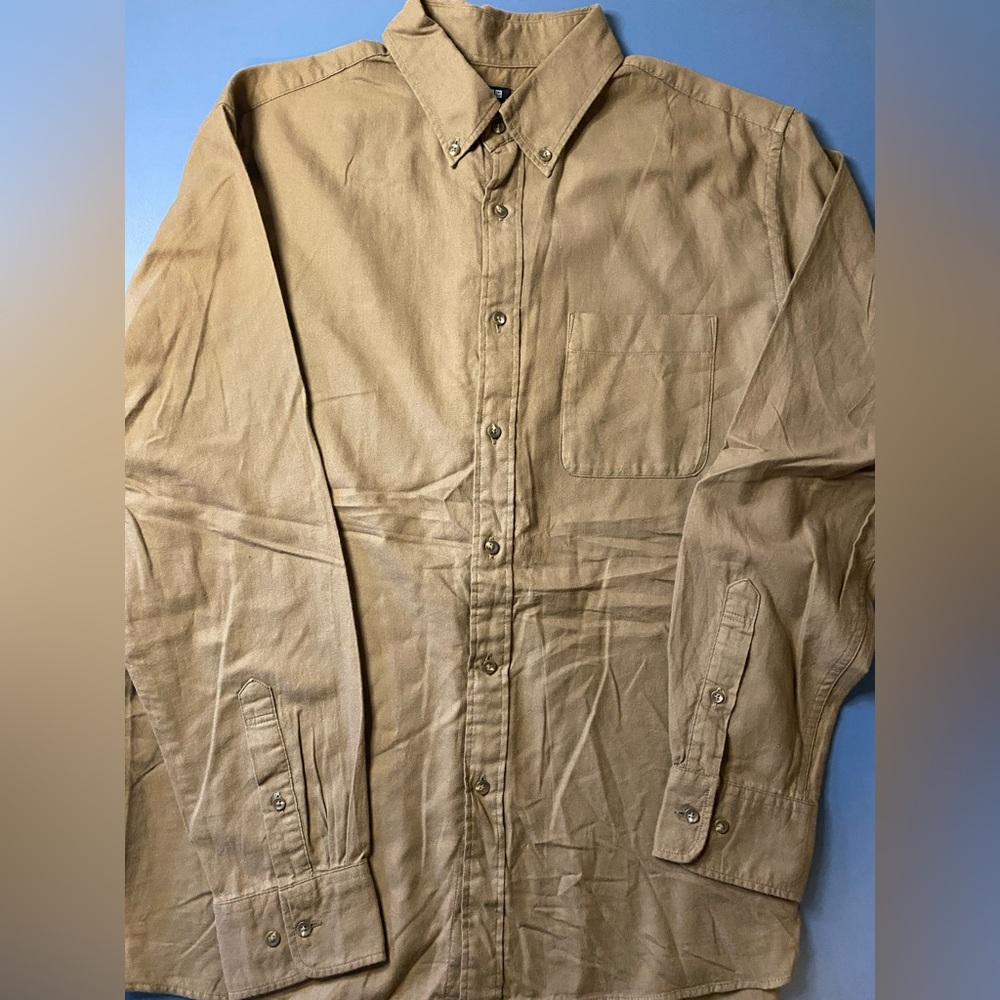 Uniqlo Brown‎ Button Down Long Sleeve Button Down Large